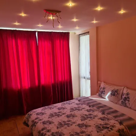 Διαμέρισμα Luxury Apartment. луксозен апартамент. Musi Βέλινγκραντ