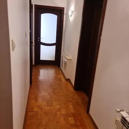 Διαμέρισμα Luxury Apartment. луксозен апартамент. Musi